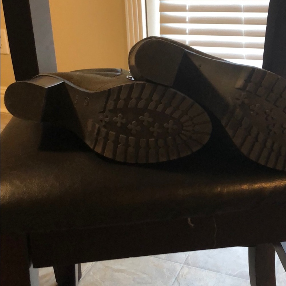 Cute booties - Picture 5 of 5